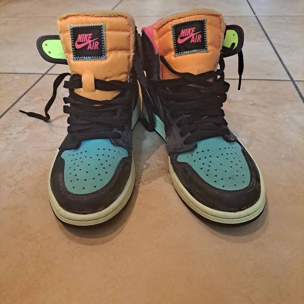 Air Jordan 1 Tokyo Biohack 555088-201